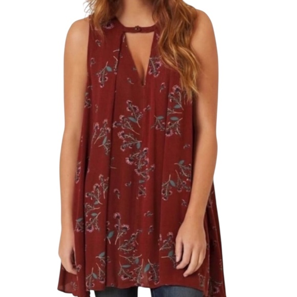 Free People Tops - Free People “Tree Swing “ tunic dress in maroon/red wine floral print.